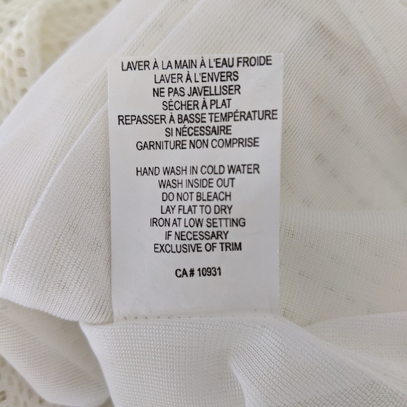 Melanie Lyne Sleeveless Top - Picture 3 of 7